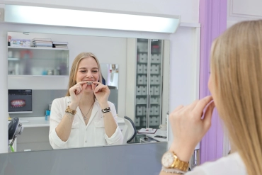 Invisalign Teen® – prozirni aparatić za zube kojeg tinejdžeri obožavaju